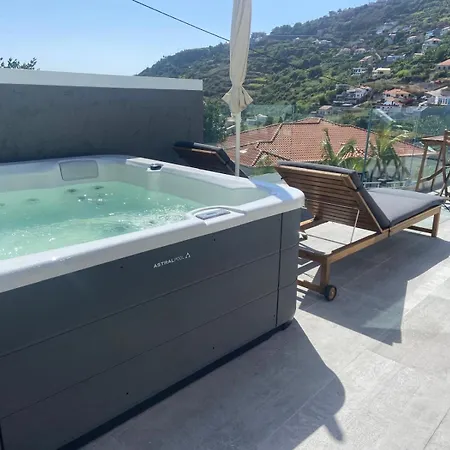 Bisa Ii, Jacuzzi And Sea View