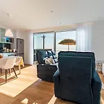 Tatil Evi Bisa Ii, Jacuzzi And Sea View Arco da Calheta (Madeira)