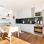 Tatil Evi Bisa Ii, Jacuzzi And Sea View *