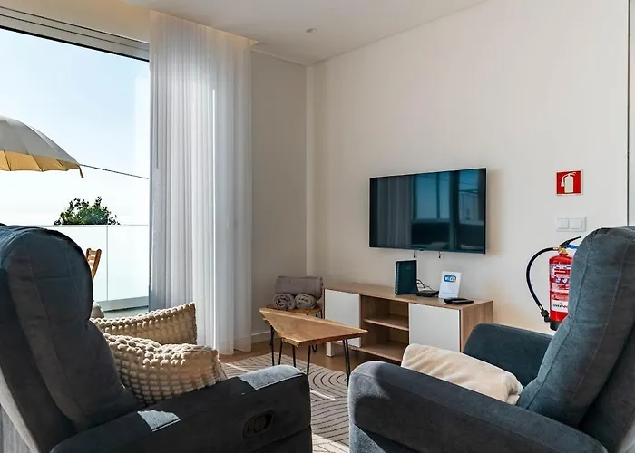 Bisa Ii, Jacuzzi And Sea View Nyaraló Arco da Calheta