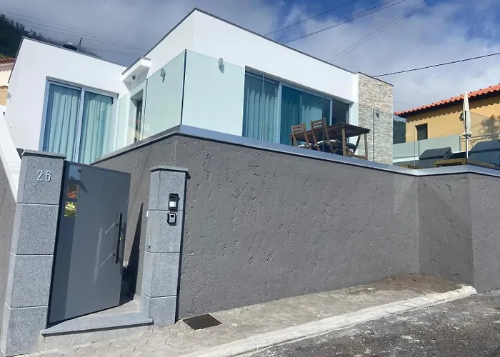 Nyaraló Bisa Ii, Jacuzzi And Sea View
