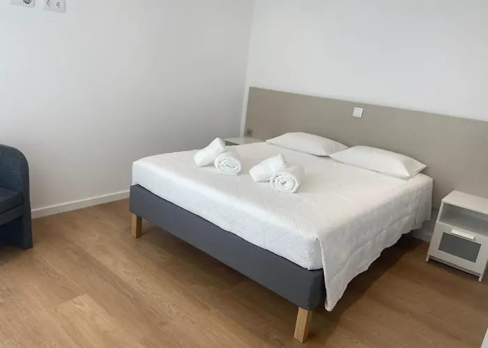 Bisa Ii, Jacuzzi And Sea View Nyaraló Arco da Calheta